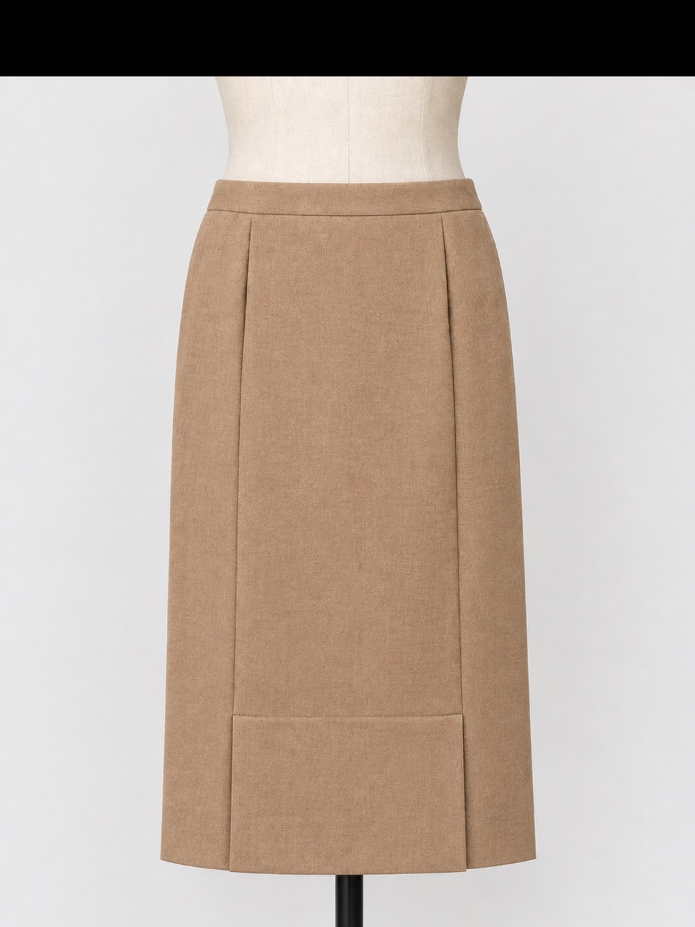 Lafayette 148 Classic Camel Straight Midi Skirt,fully lined, 26’long, 36’ waist